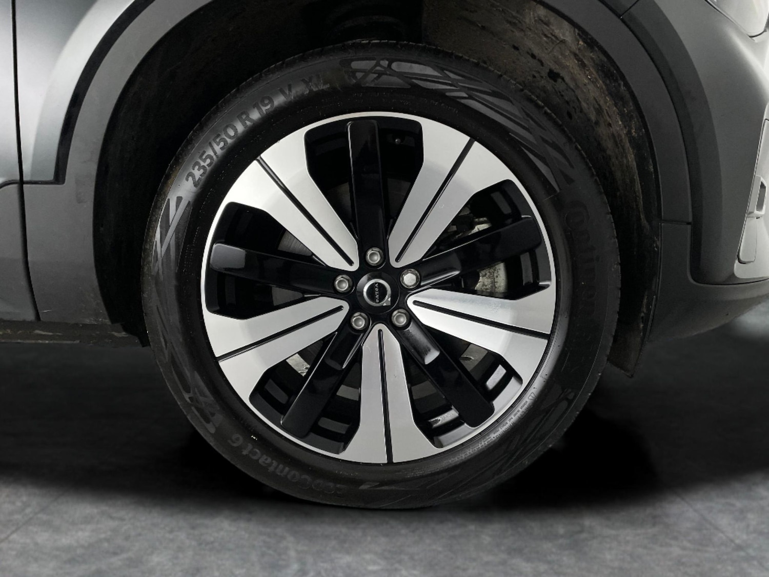 Used Volvo XC40 2022 for sale - 76958369: Photo 31