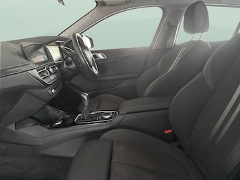 Used BMW 1 Series 2022 for sale - 79262310: Photo