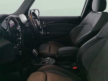 Used MINI Hatch 2022 for sale - 76915464: Photo