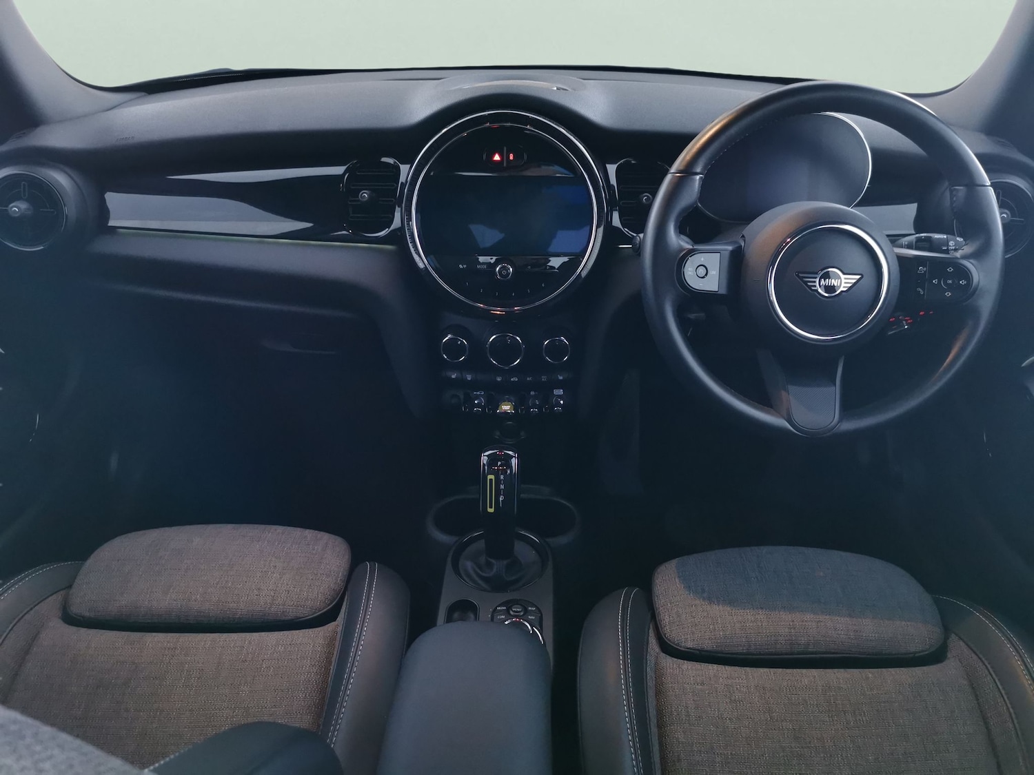 Used MINI Hatch 2022 for sale - 76915464: Photo 6