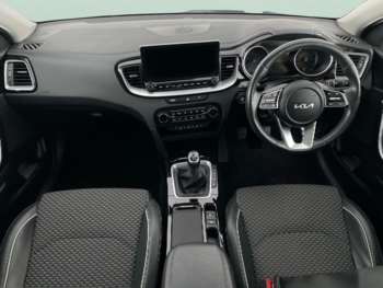 Used Kia XCeed 2023 for sale - 74928145: Photo