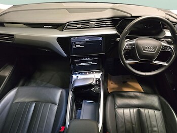 Used Audi e-tron  for sale - 75970833: Photo
