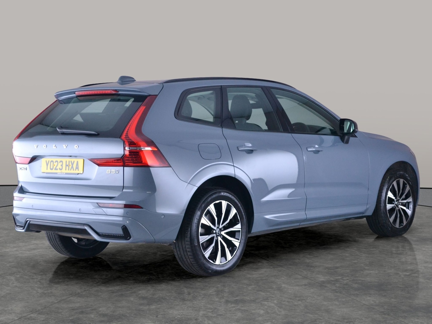 Used Volvo XC60 2023 for sale - 77127863: Photo 10