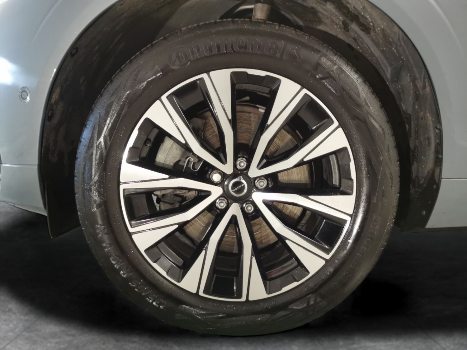 Used Volvo XC60 2023 for sale - 77127863: Photo 22