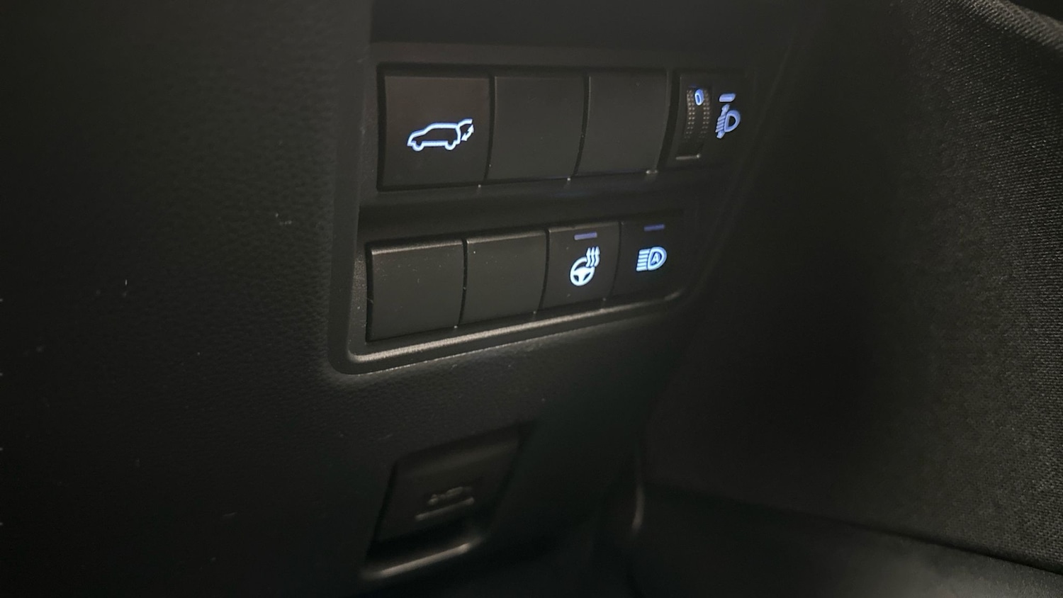 Used Toyota Yaris Cross 2022 for sale - 77012170: Photo 28