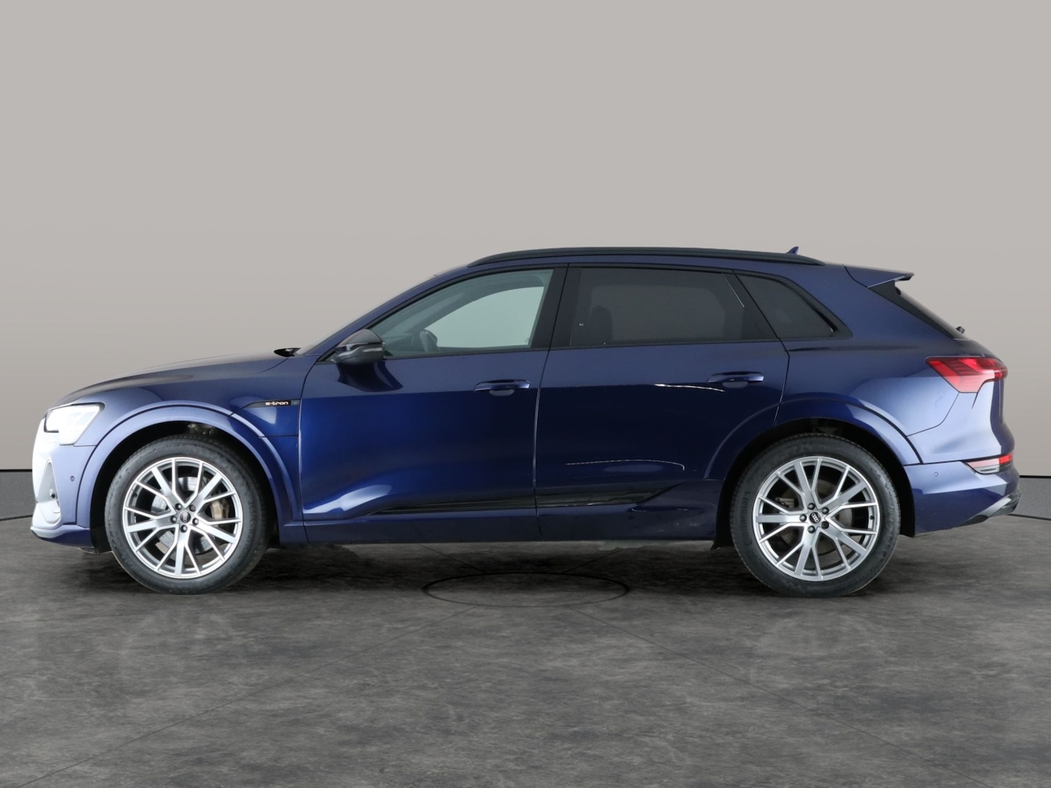 Used Audi e-tron 2021 for sale - 76821816: Photo 13