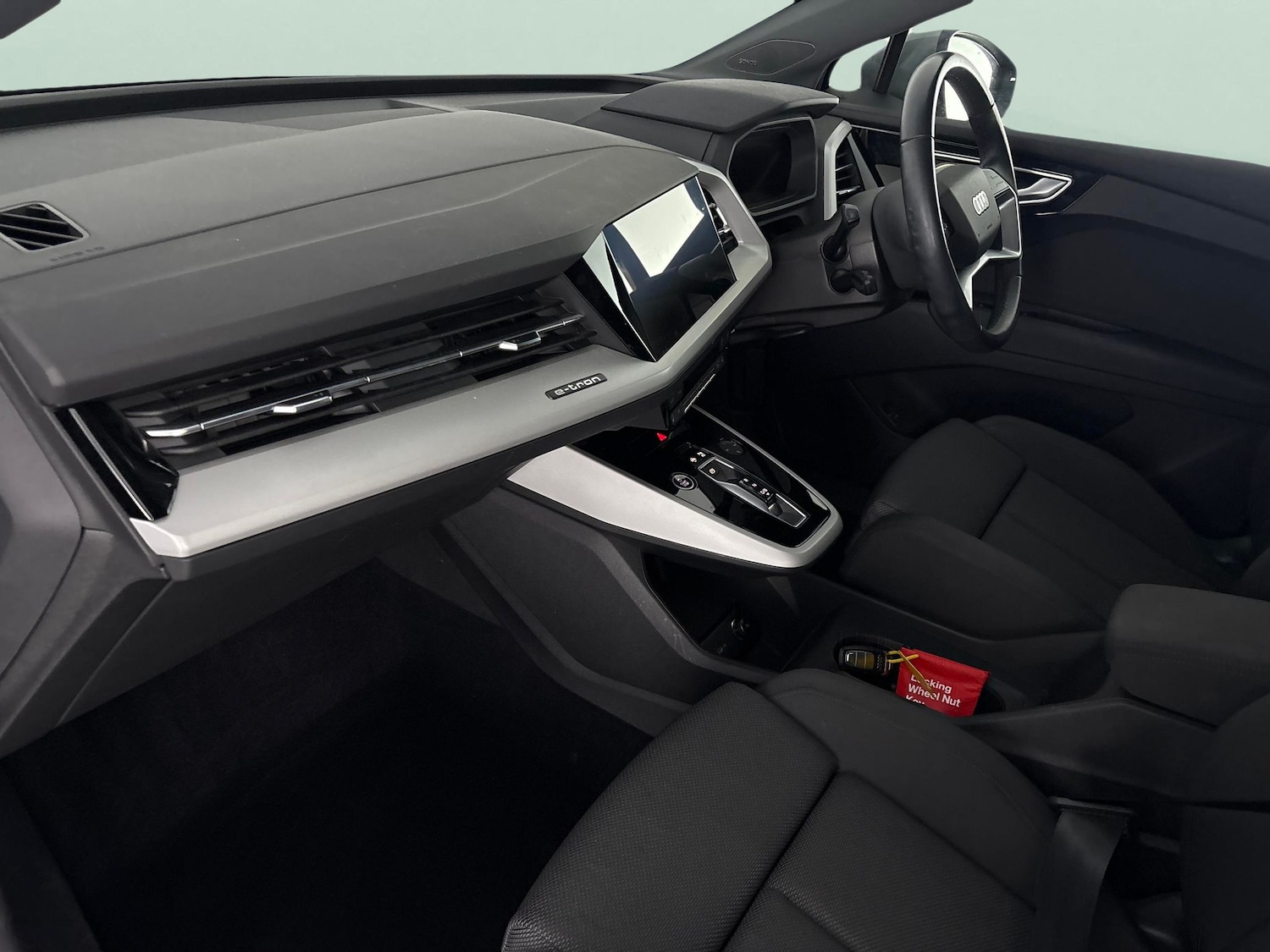 Used Audi Q4 e-tron 2023 for sale - 76191830: Photo 5
