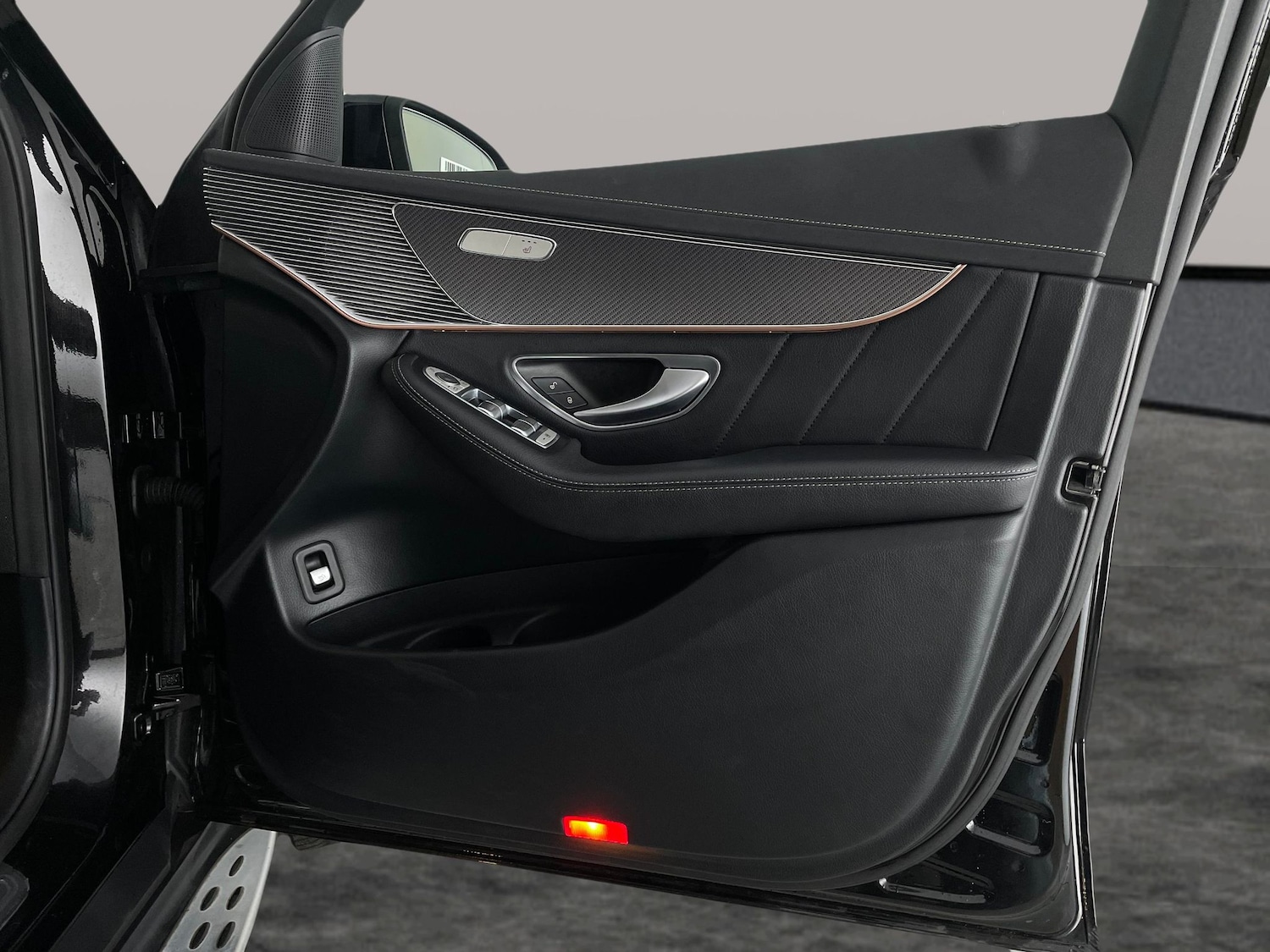 Used Mercedes-Benz EQC 2022 for sale - 77617498: Photo 36