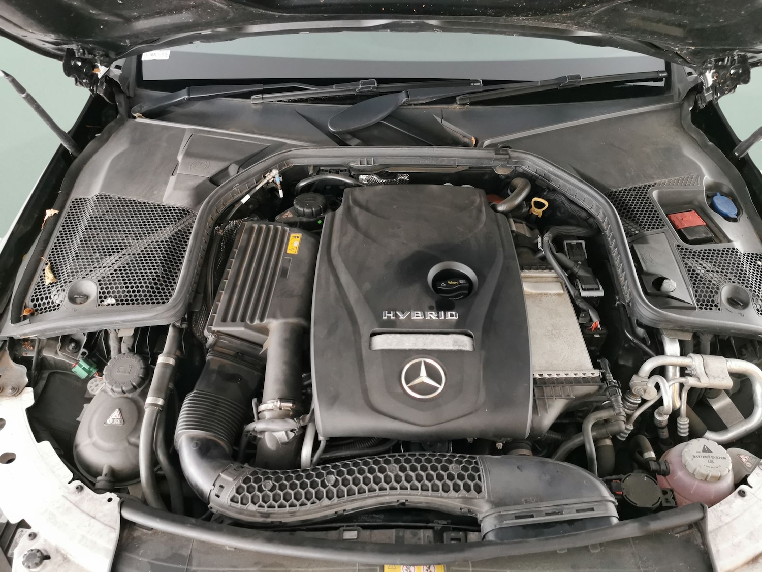 Used Mercedes-Benz C Class 2018 for sale - 77234362: Photo 35