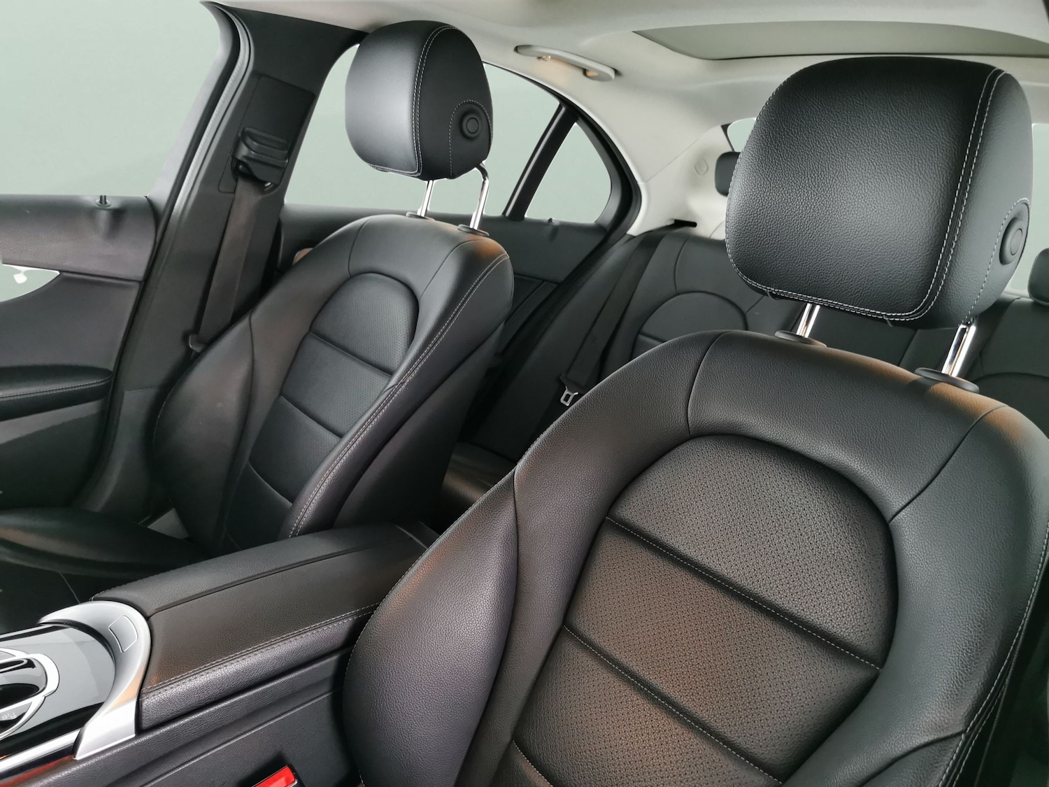 Used Mercedes-Benz C Class 2018 for sale - 77234362: Photo 7