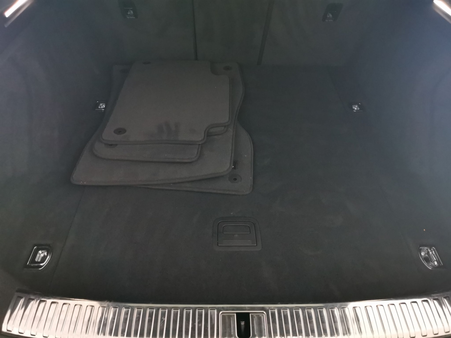 Used Audi e-tron 2023 for sale - 77364890: Photo 37