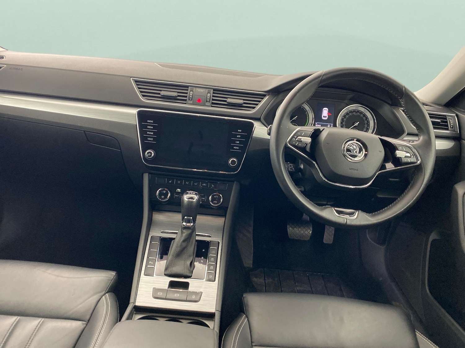 Used Skoda Superb 2021 for sale - 77160967: Photo 4