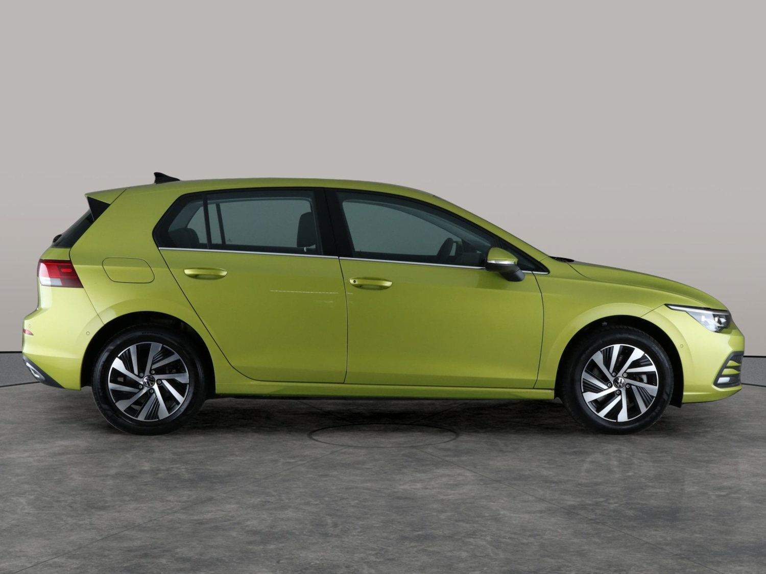 Used Volkswagen Golf 2024 for sale - 76436891: Photo 9