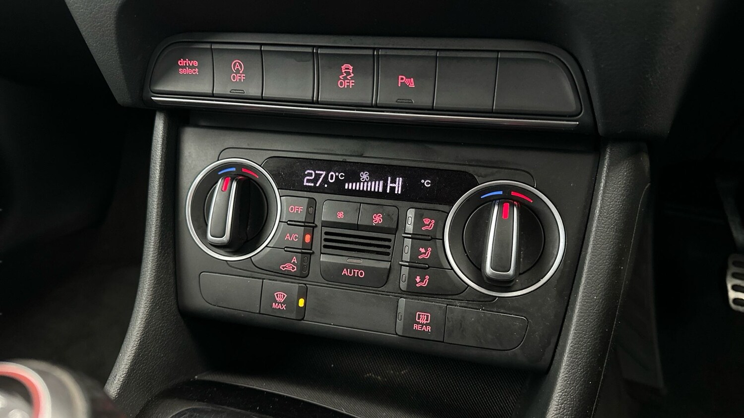 Used Audi Q3 2018 for sale - 77911644: Photo 24