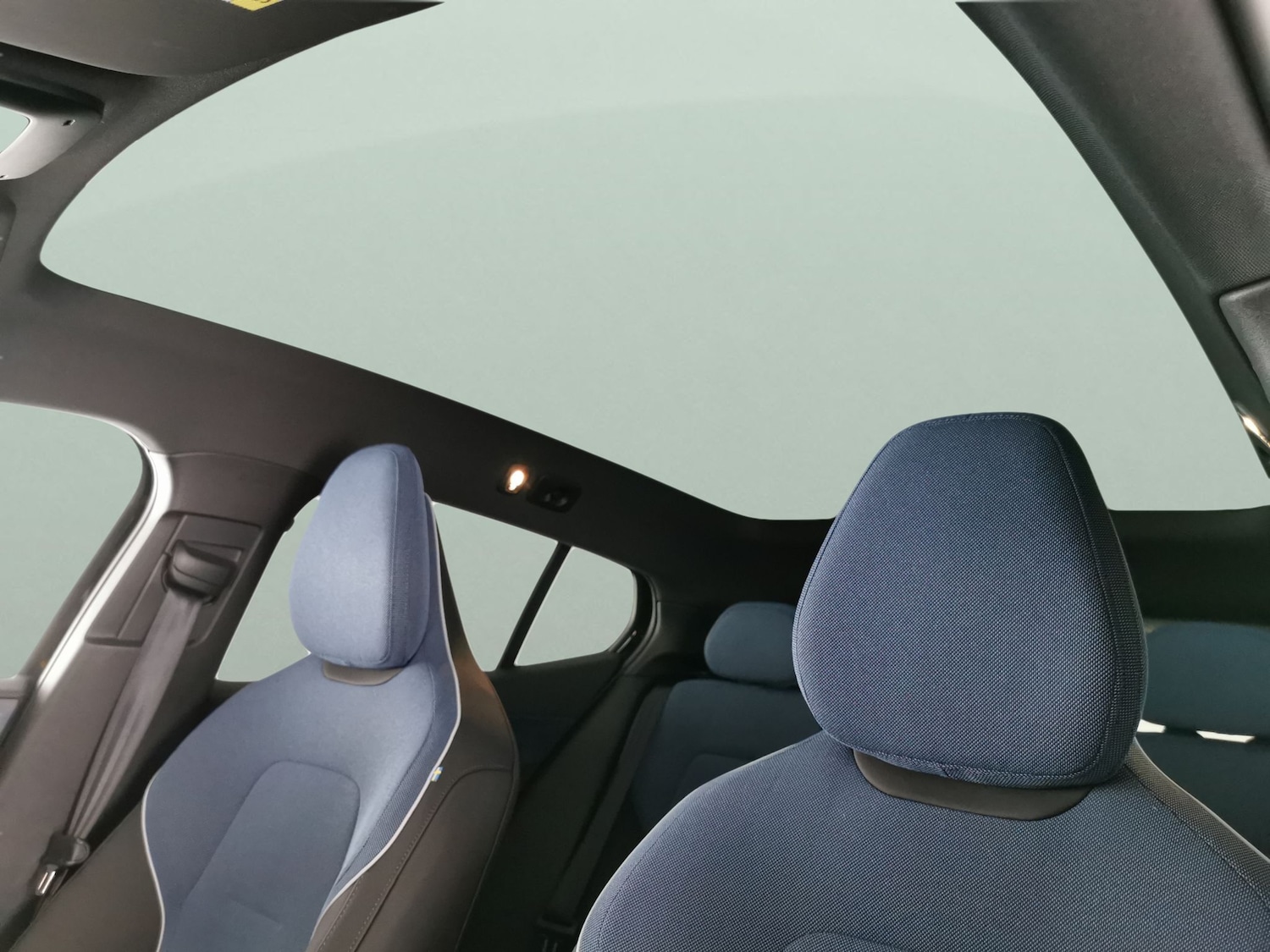 Used Volvo EX30 2024 for sale - 77170944: Photo 5