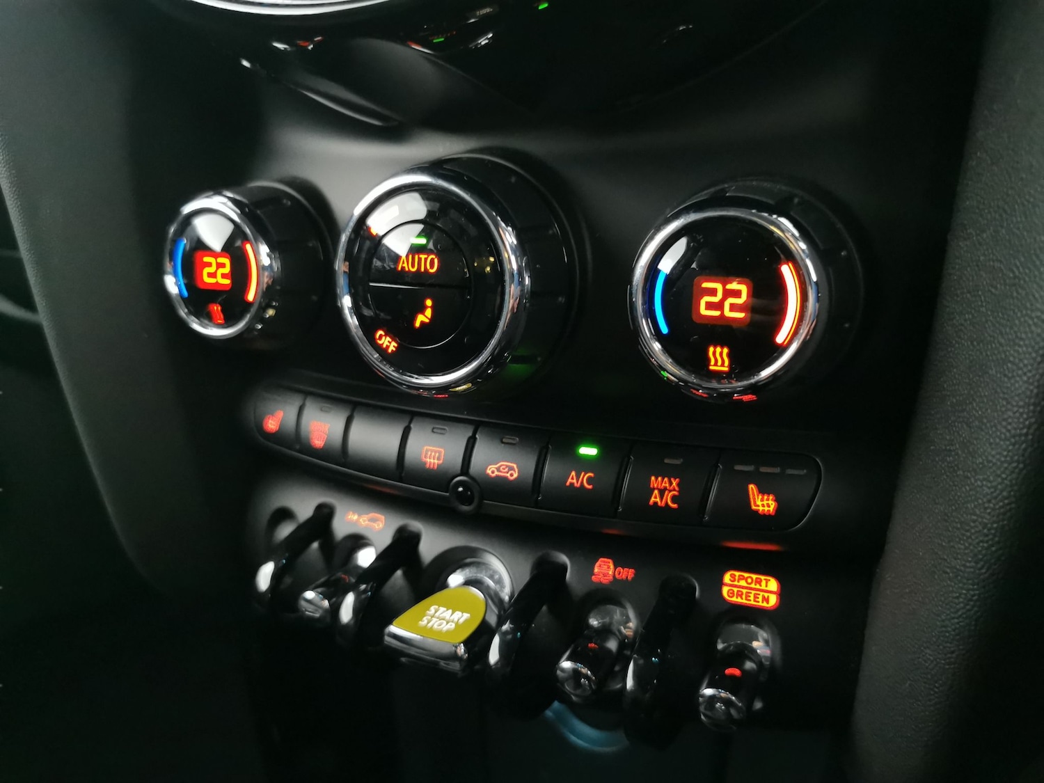 Used MINI Hatch 2022 for sale - 76895070: Photo 18