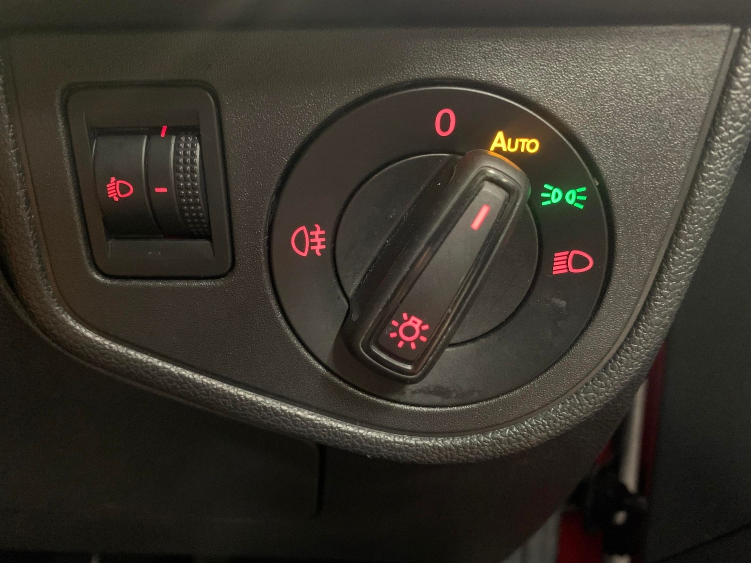 Used Volkswagen Polo 2019 for sale - 76464129: Photo 24