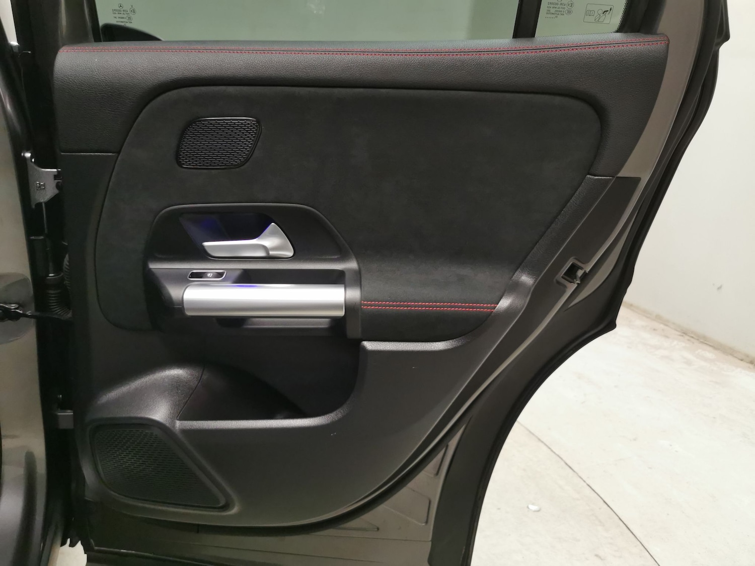 Used Mercedes-Benz EQA 2023 for sale - 76475366: Photo 32