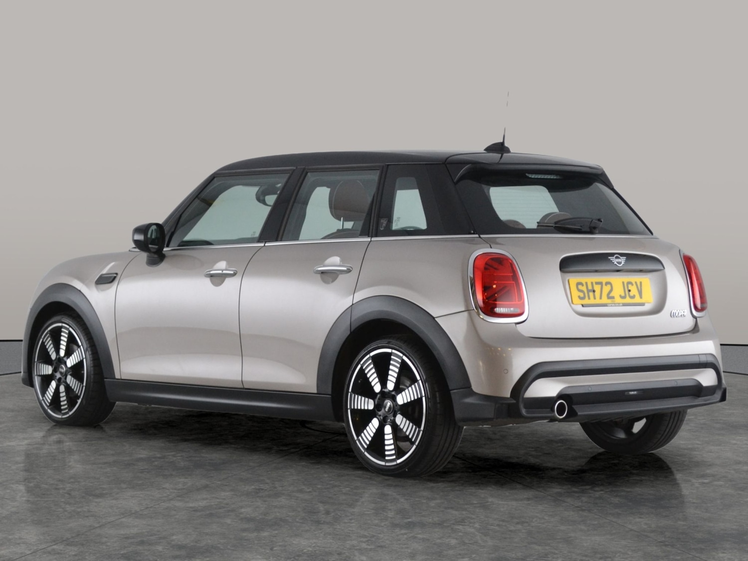 Used MINI Hatch 2022 for sale - 77164335: Photo 7