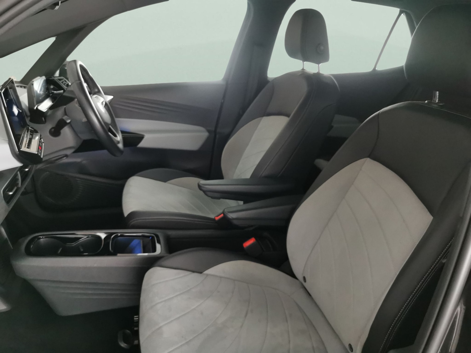 Used Volkswagen ID.3 2022 for sale - 77688744: Photo 4