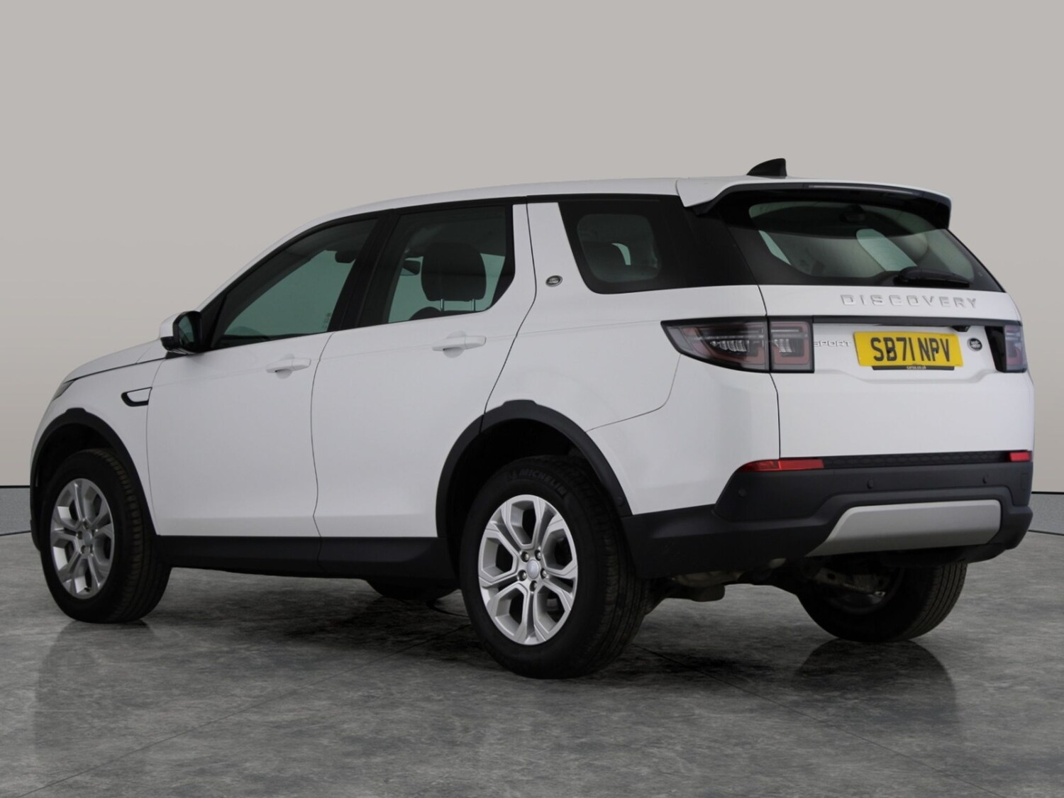 Used Land Rover Discovery Sport 2022 for sale - 78055570: Photo 13