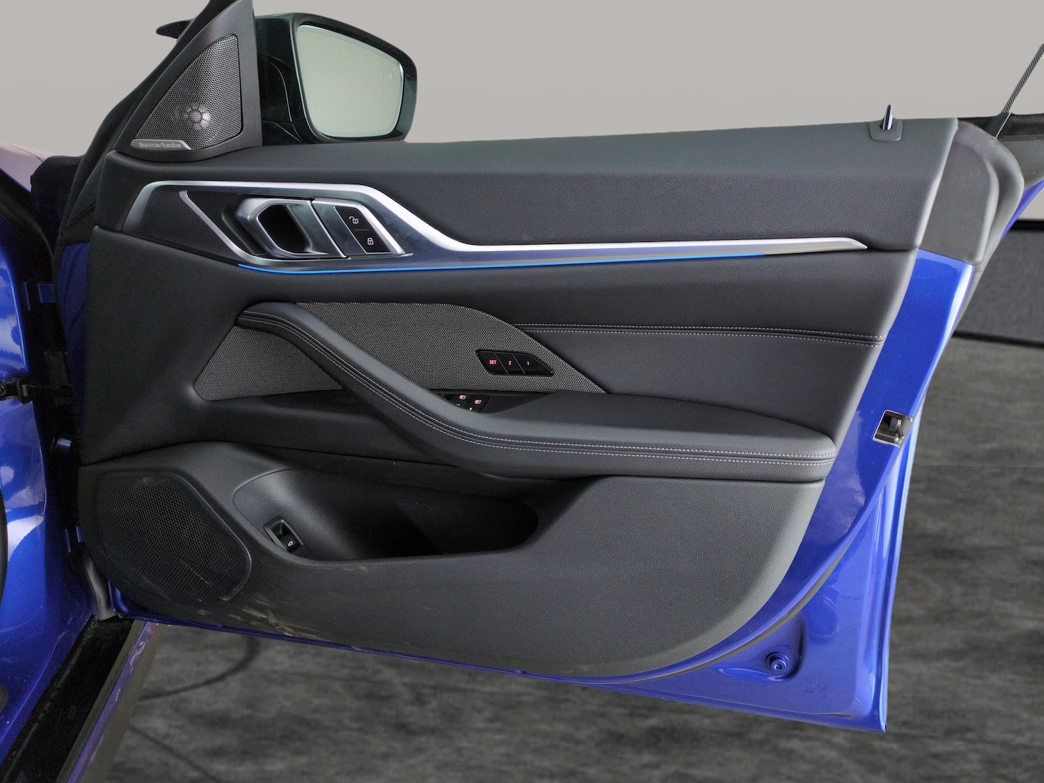 Used BMW i4 2022 for sale - 77663153: Photo 27