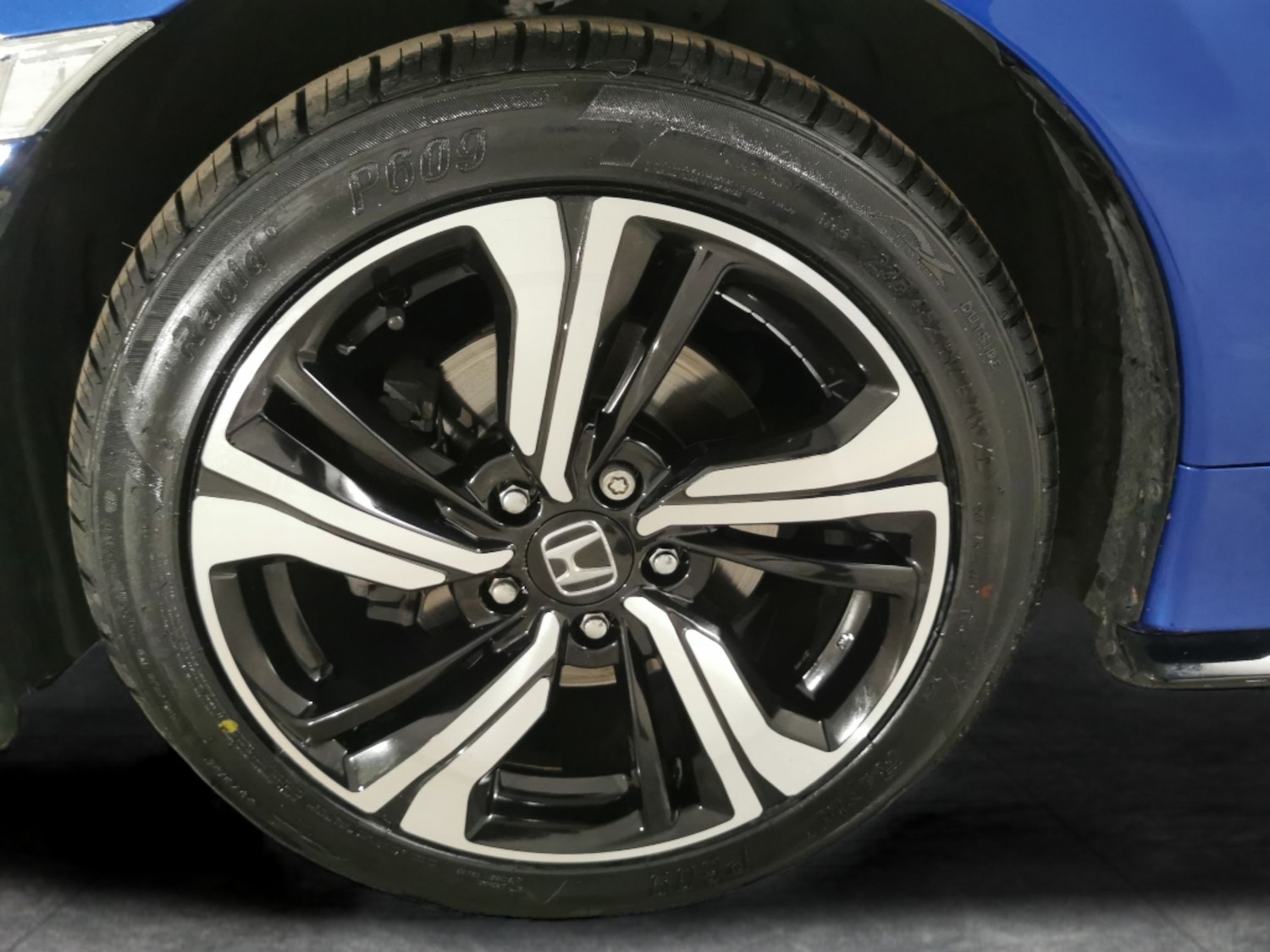Used Honda Civic 2018 for sale - 76125644: Photo 29