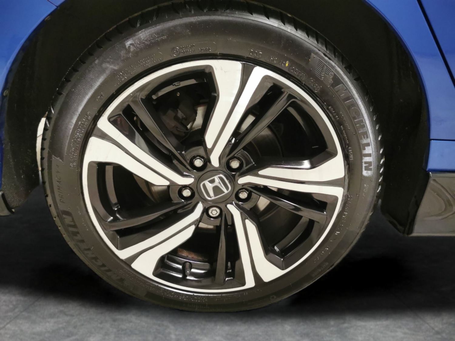 Used Honda Civic 2018 for sale - 76125644: Photo 32