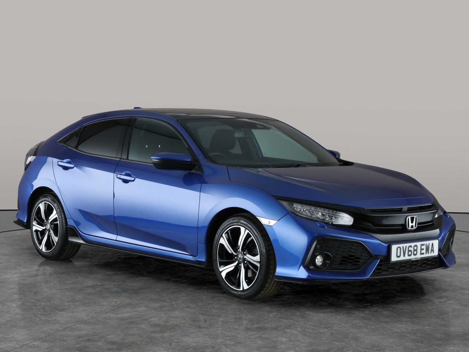 Used Honda Civic 2018 for sale - 76125644: Photo 9
