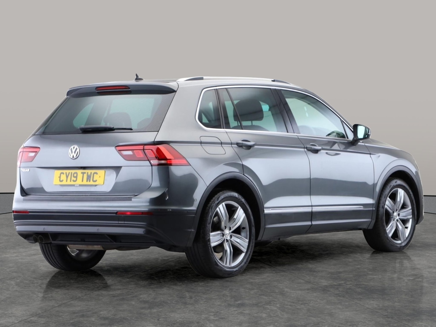 Used Volkswagen Tiguan 2019 for sale - 77641182: Photo 6