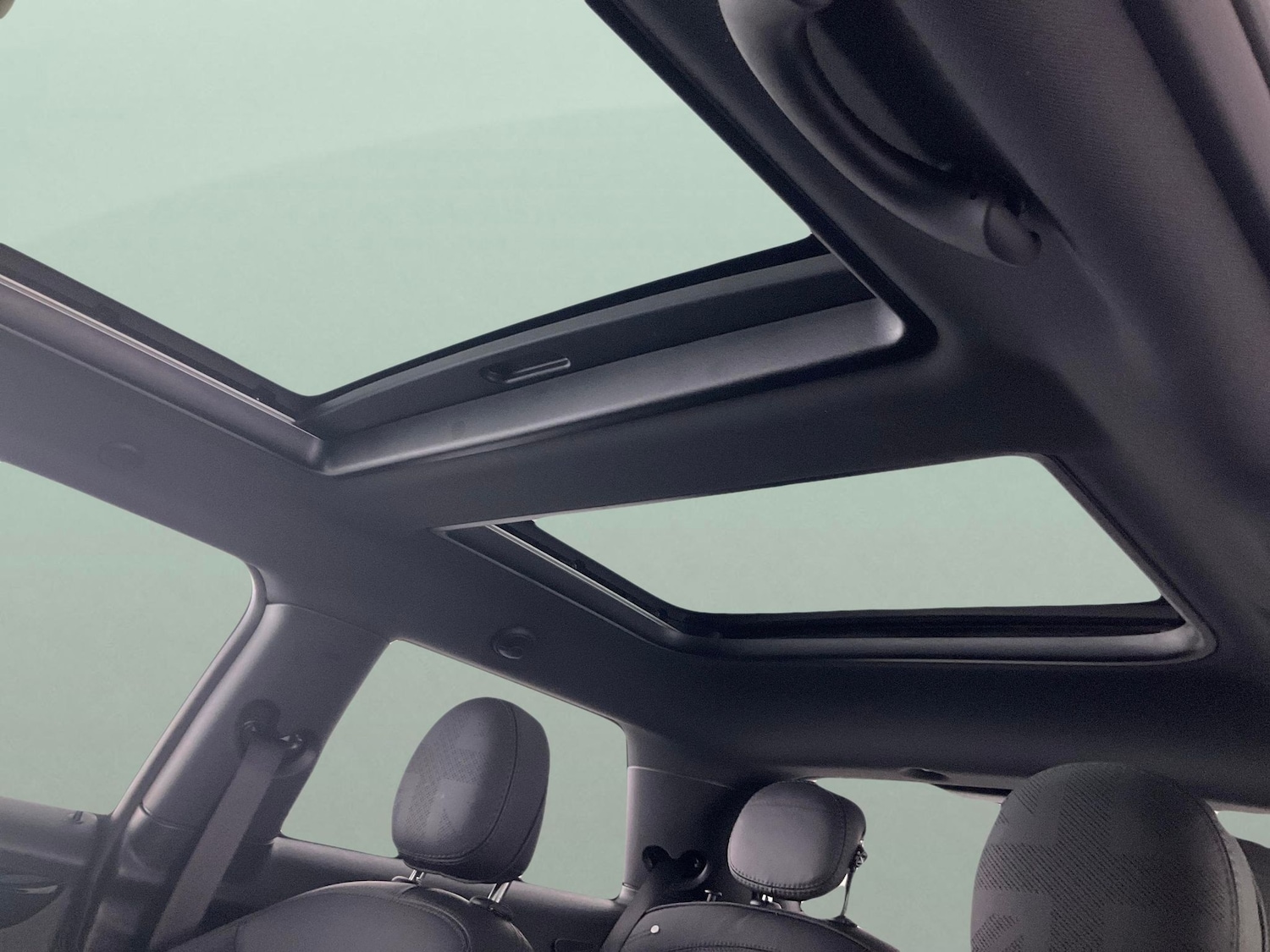 Used MINI Electric Hatch 2023 for sale - 76450174: Photo 7