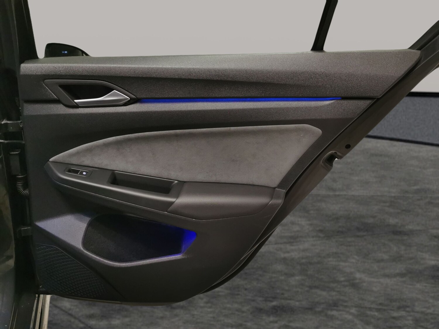 Used Volkswagen Golf 2022 for sale - 77897298: Photo 32