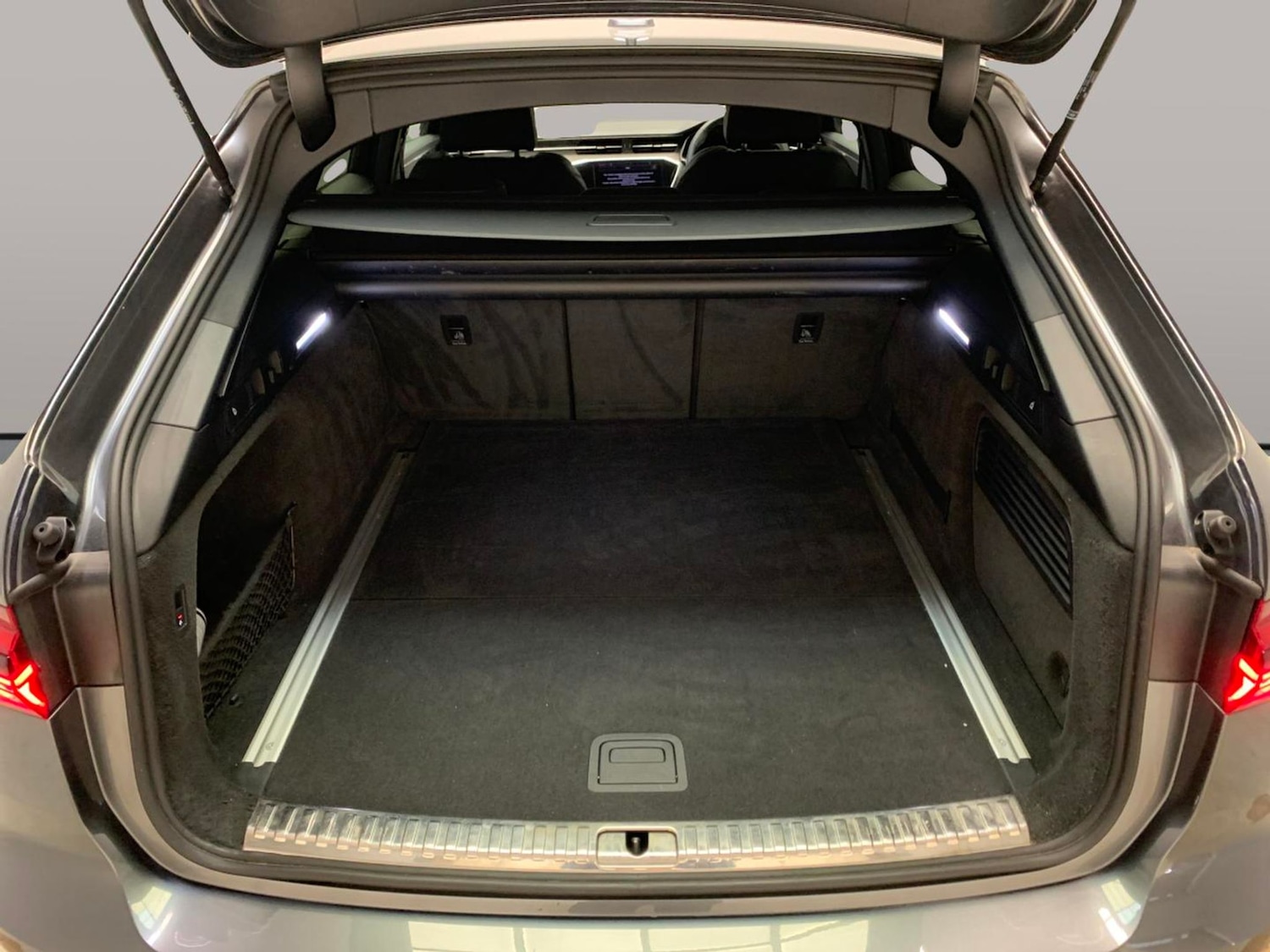 Used Audi A6 2021 for sale - 76540390: Photo 33