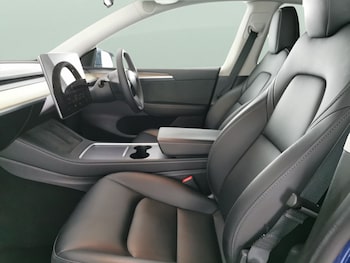 Used Tesla Model Y 2023 for sale - 77198670: Photo