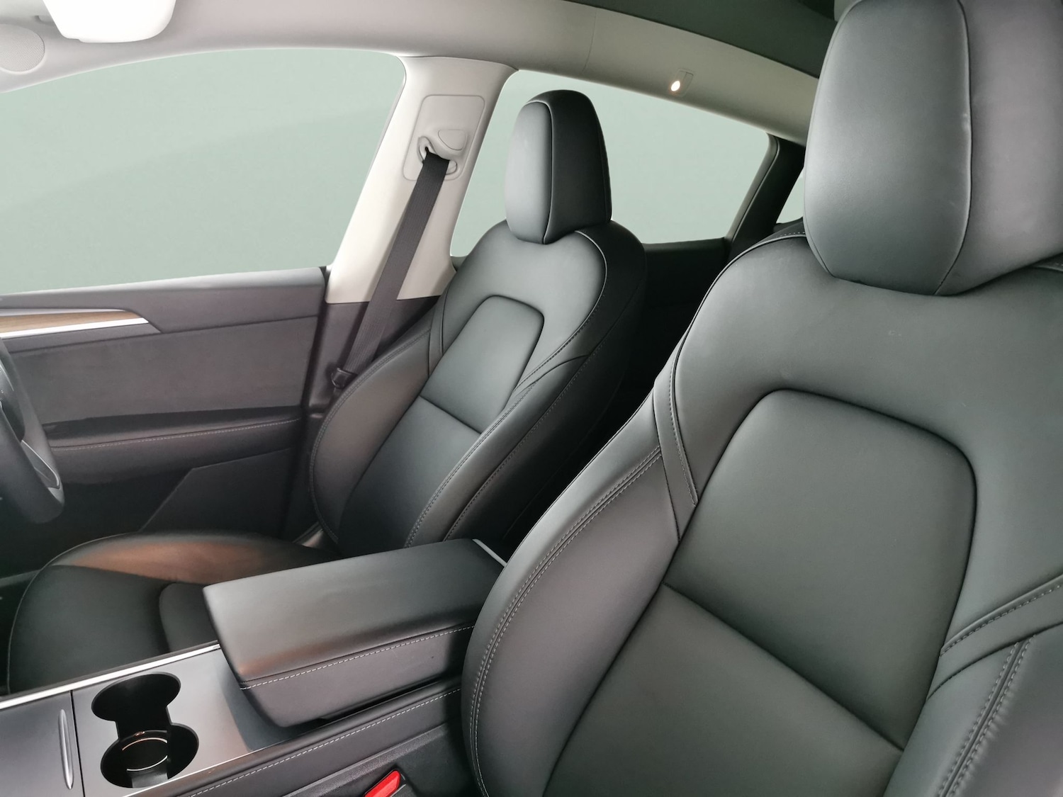 Used Tesla Model Y 2023 for sale - 77198670: Photo 7