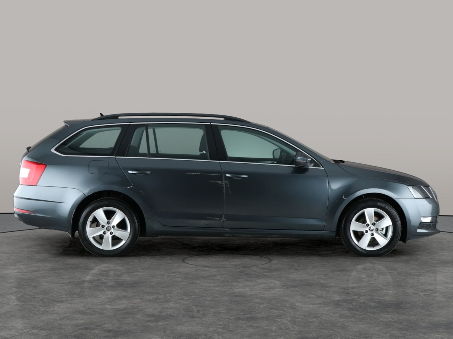 Used Skoda Octavia 2020 for sale - 76402982: Photo 10