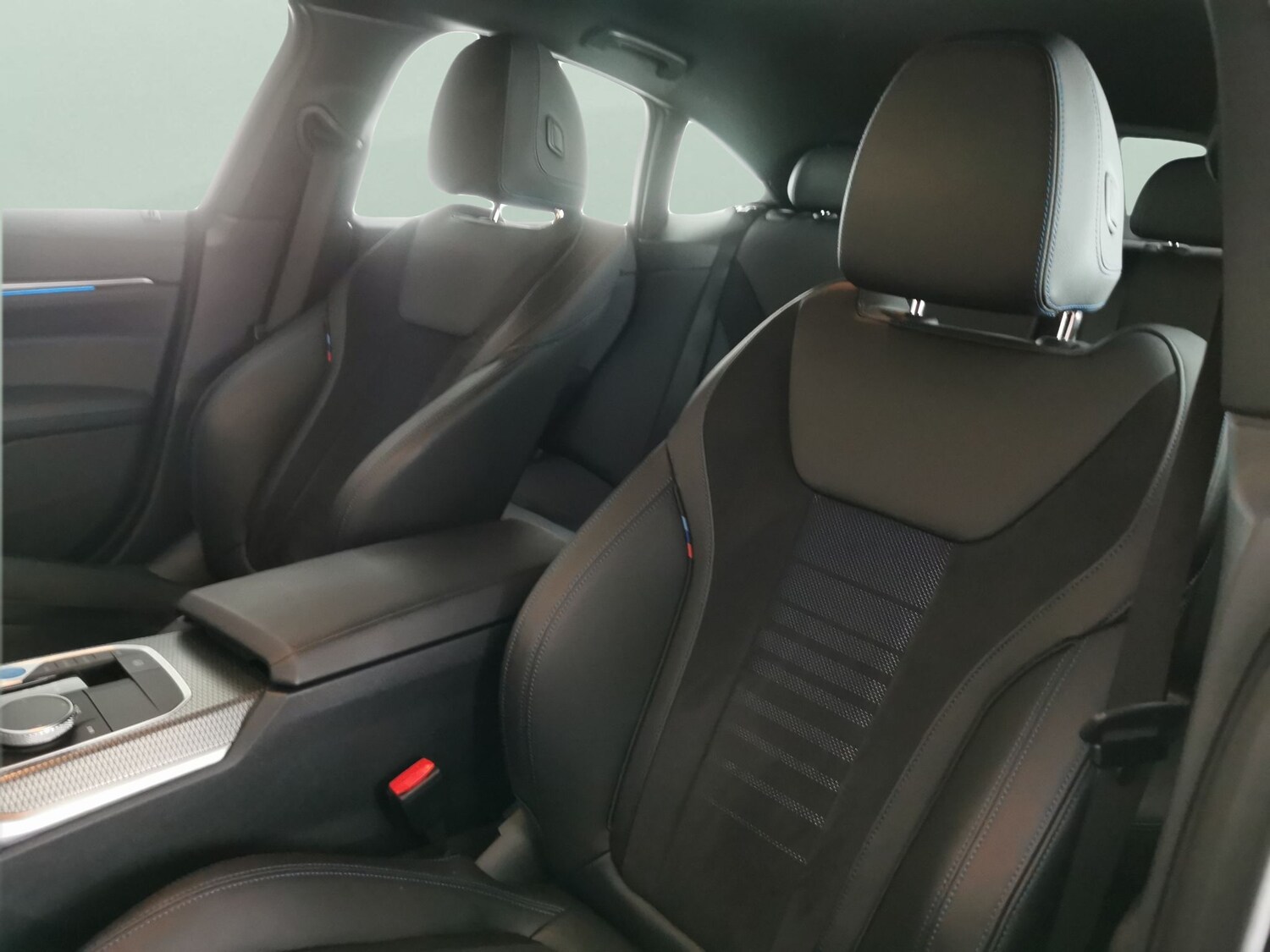 Used BMW i4 2022 for sale - 77347479: Photo 22