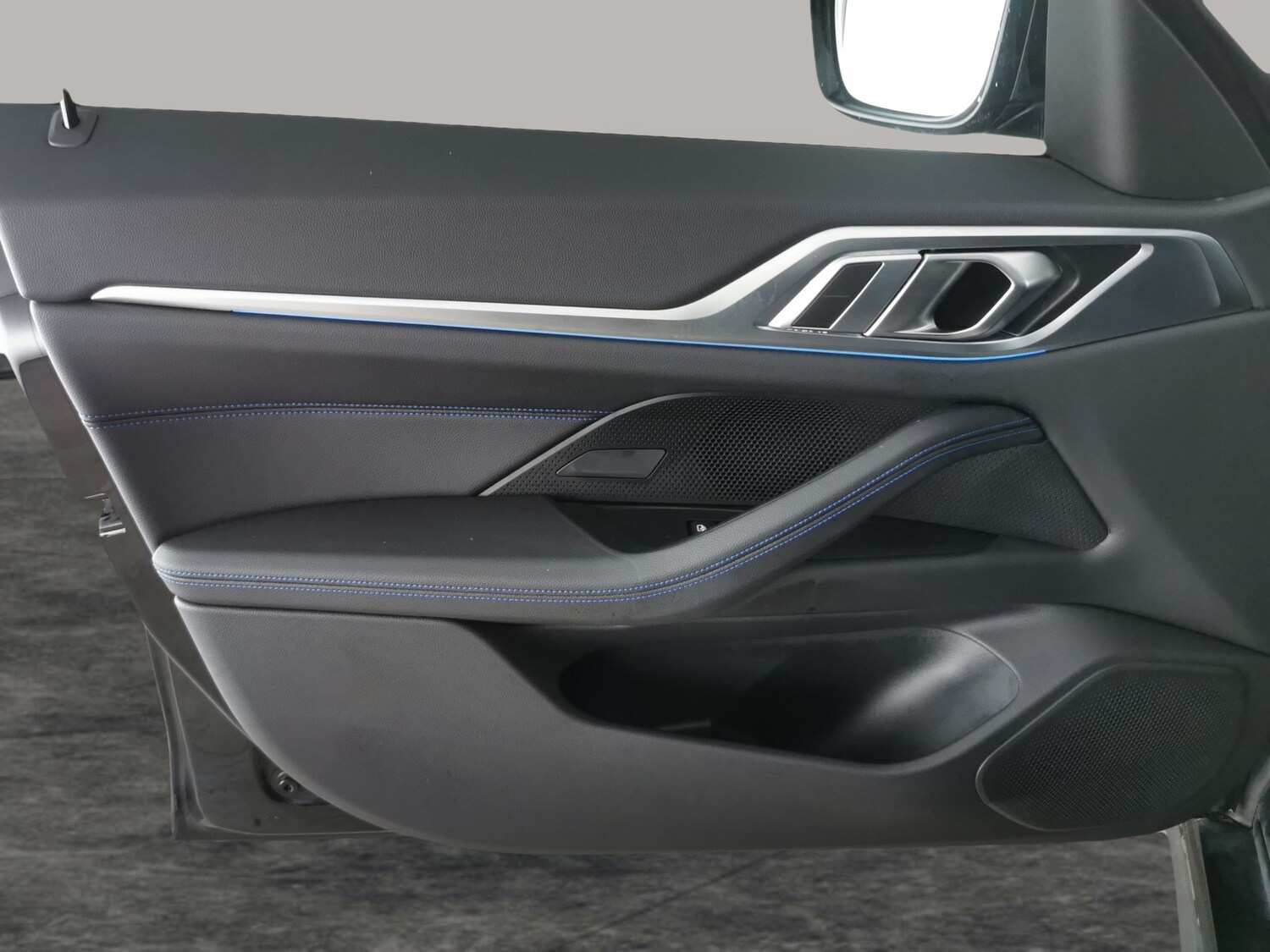 Used BMW i4 2022 for sale - 77347479: Photo 28