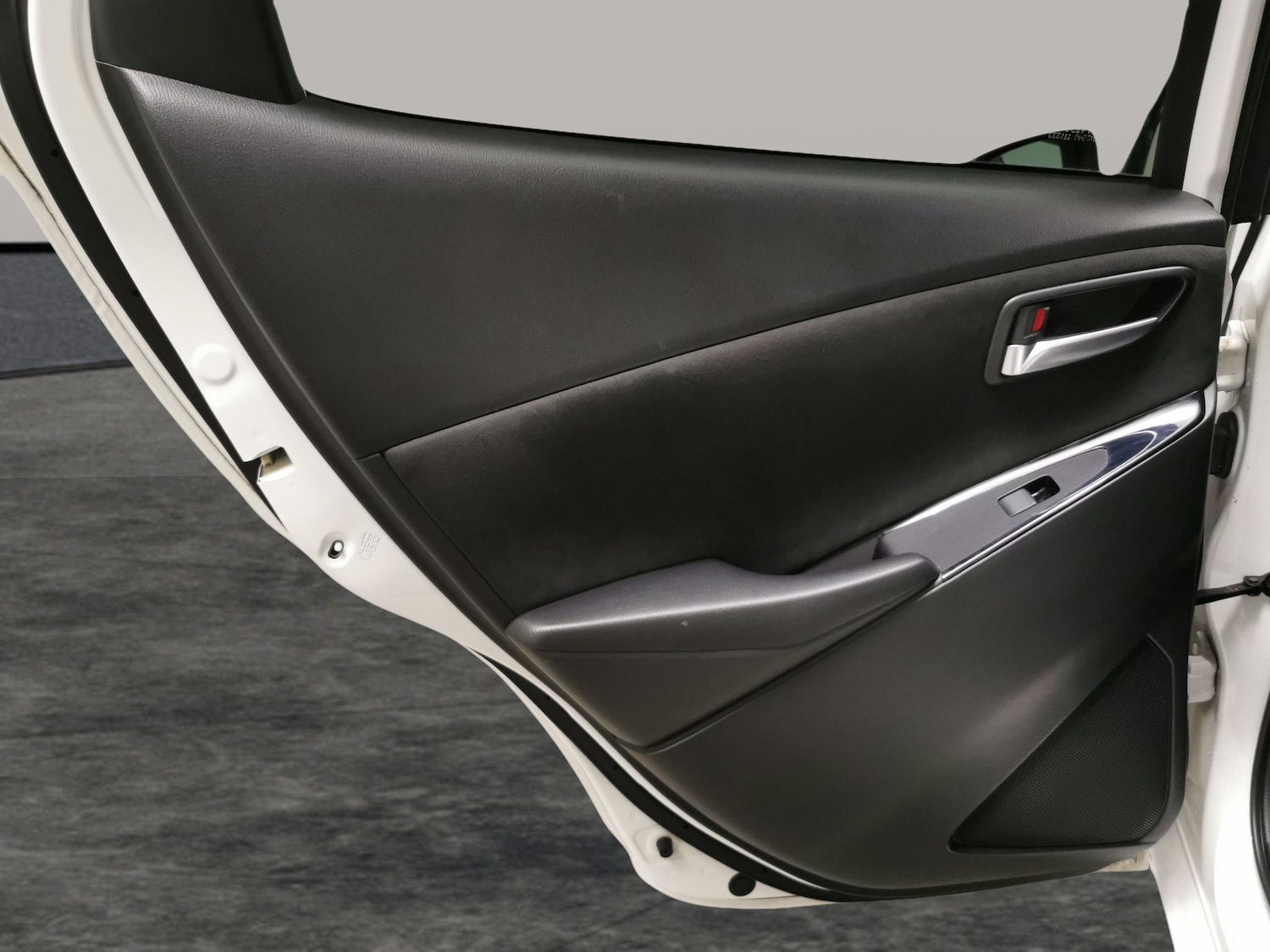 Used Mazda Mazda2 2022 for sale - 77043405: Photo 29