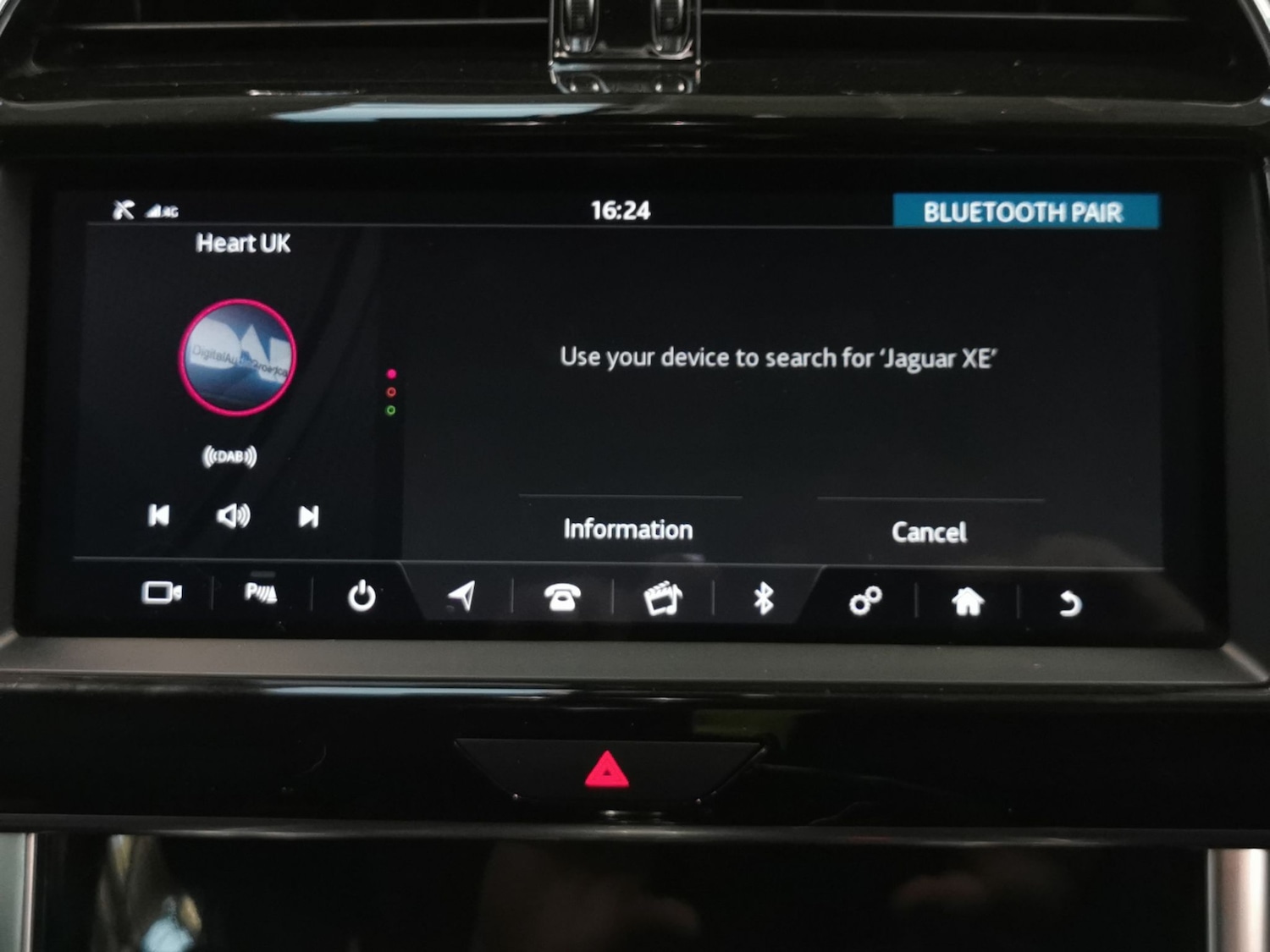 Used Jaguar XE 2020 for sale - 76367297: Photo 21
