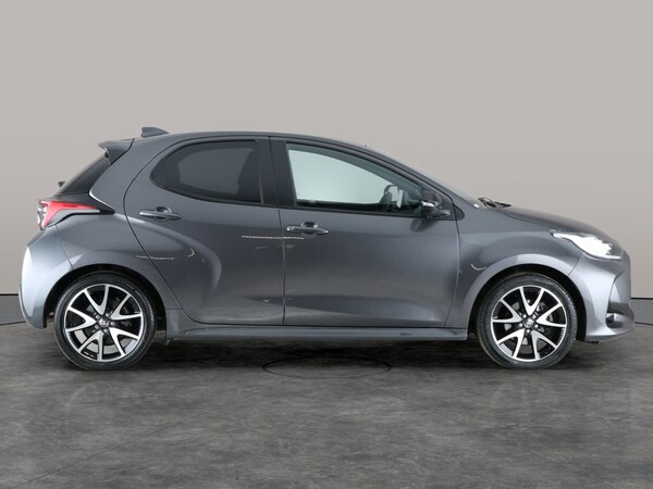 Used Toyota Yaris 2021 for sale - 76209782: Photo 12