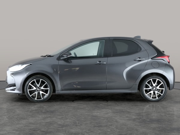 Used Toyota Yaris 2021 for sale - 76209782: Photo 17