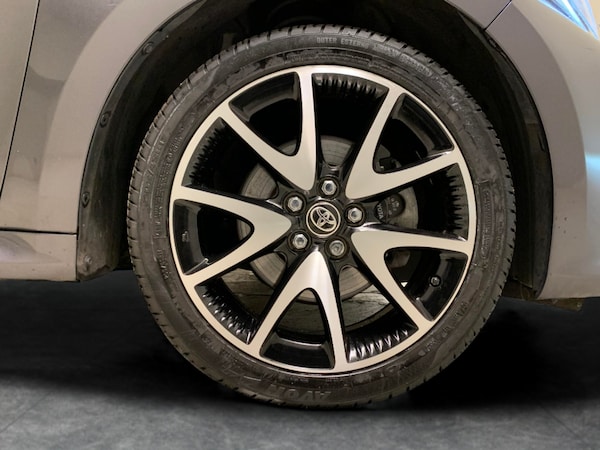 Used Toyota Yaris 2021 for sale - 76209782: Photo 32