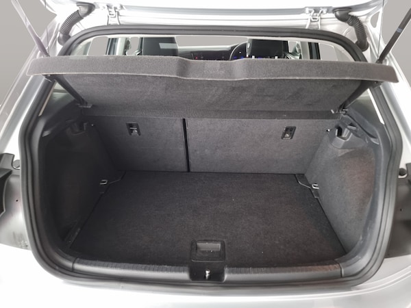 Used Volkswagen Polo 2022 for sale - 76222304: Photo 39
