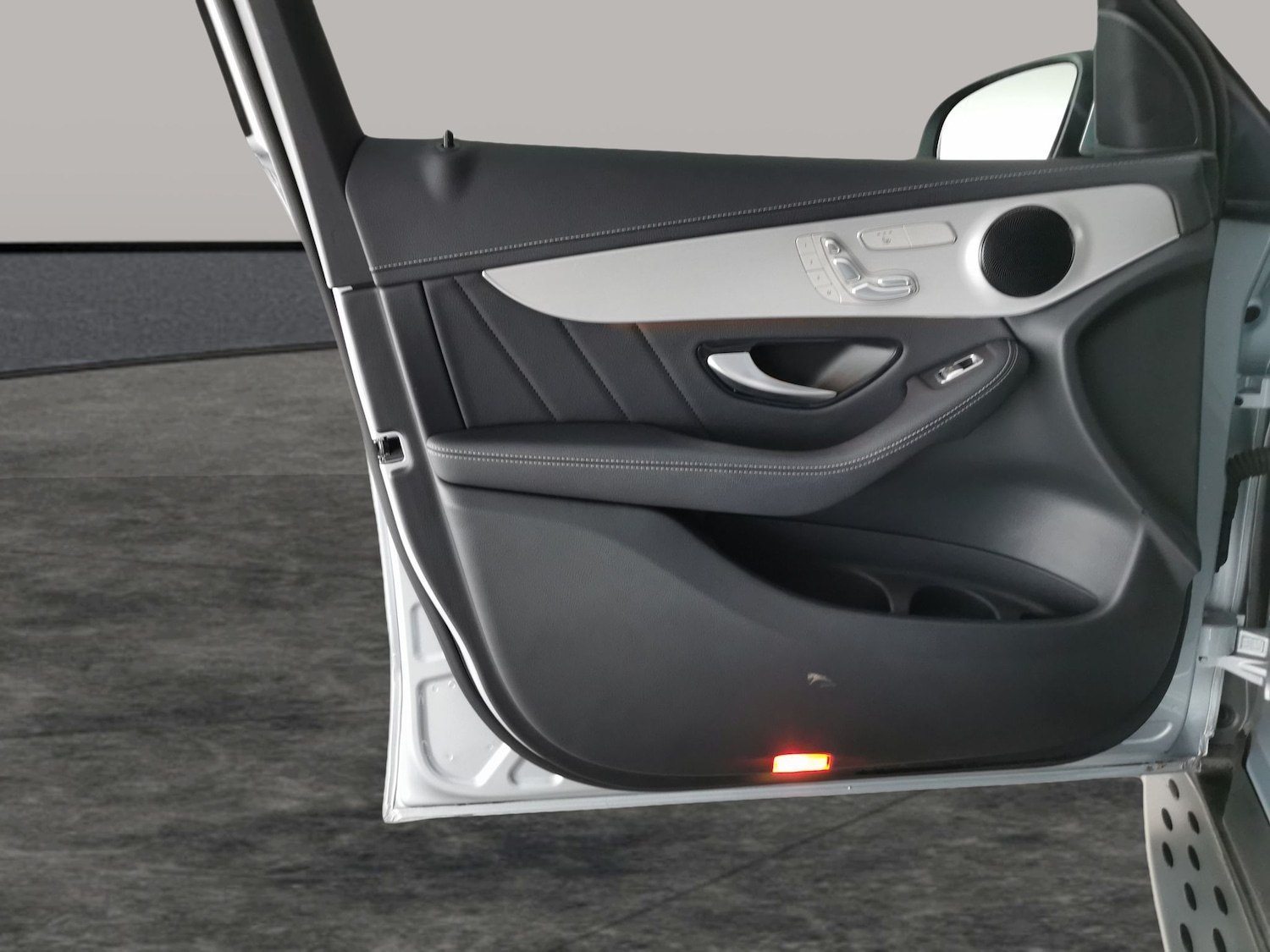 Used Mercedes-Benz GLC 2022 for sale - 77307962: Photo 28