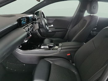 Used Mercedes-Benz A-Class 2019 for sale - 76436937: Photo