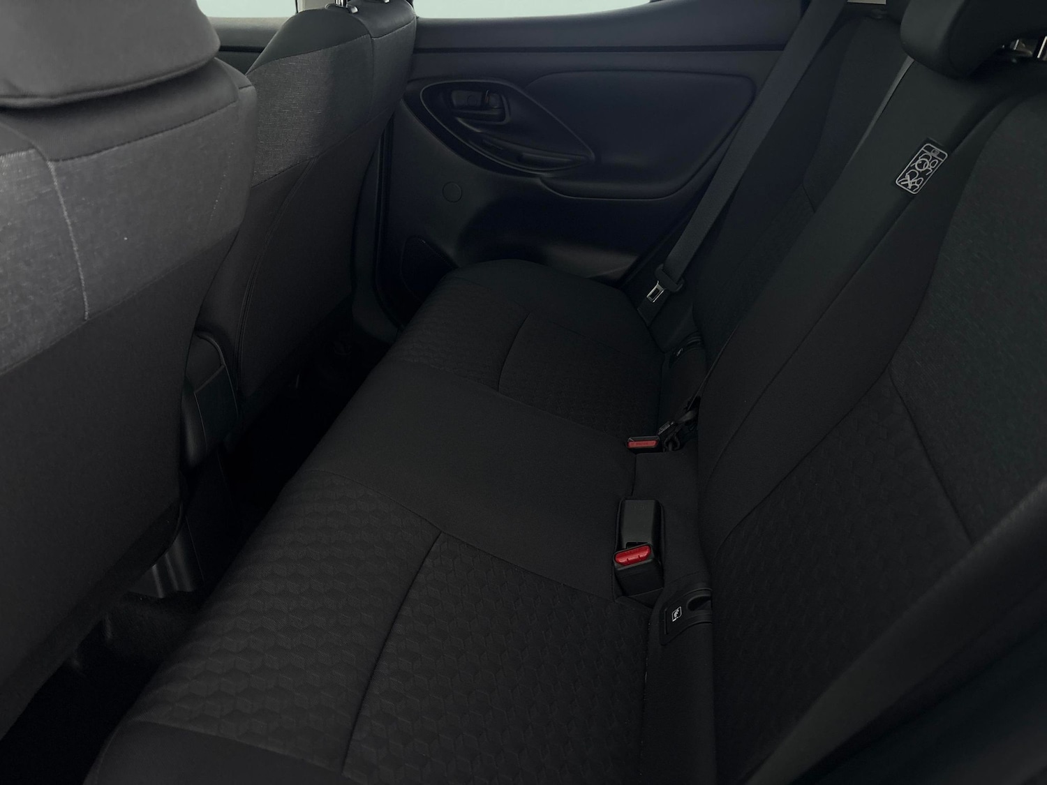 Used Toyota Yaris 2022 for sale - 76362424: Photo 34