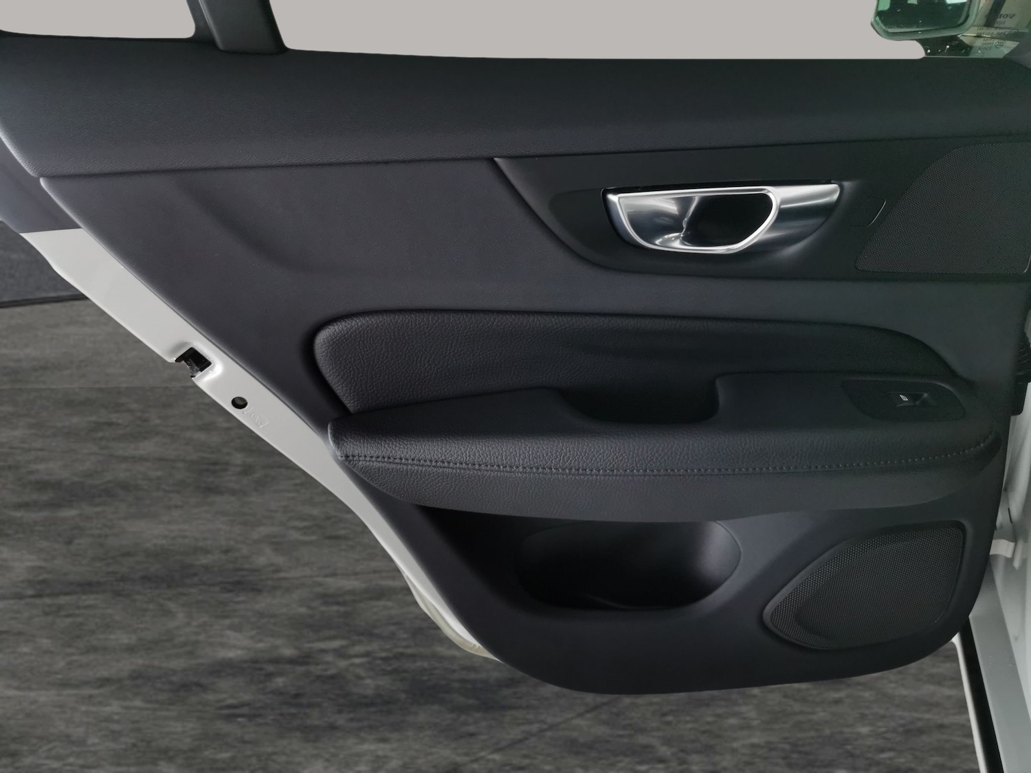 Used Volvo V60 2022 for sale - 76931932: Photo 31