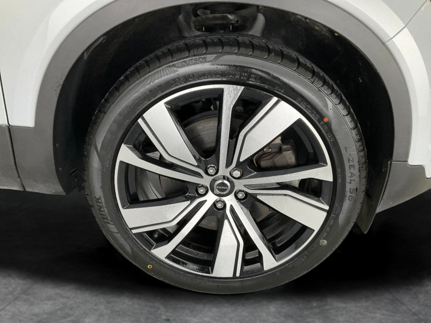 Used Volvo XC40 2022 for sale - 77149047: Photo 25