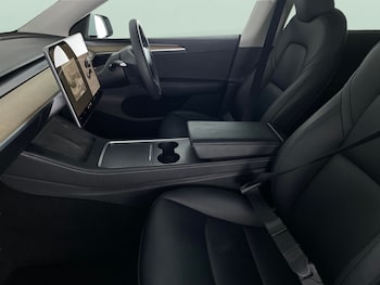 Used Tesla Model Y 2022 for sale - 77746505: Photo